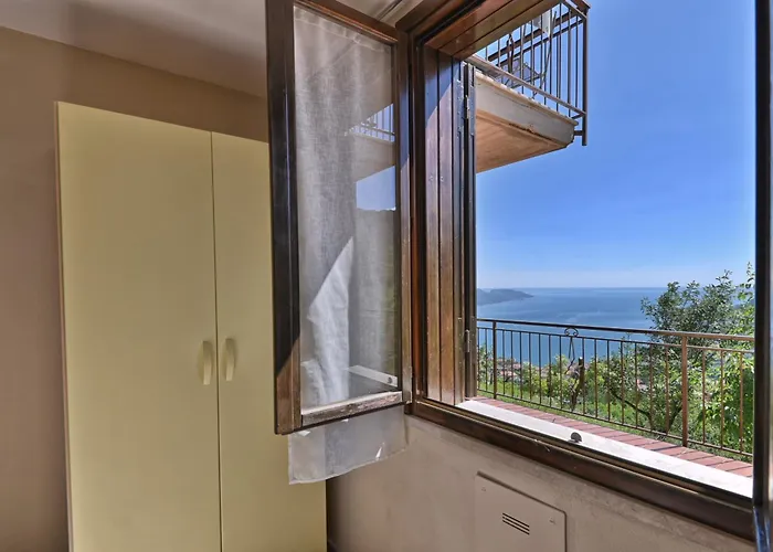 Le Coste View 1&2 Appartement *